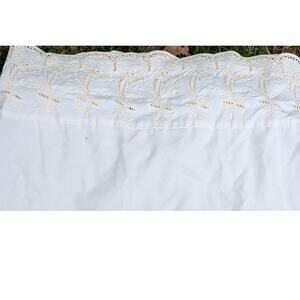 Vintage Pillowcases Set White Eyelet Embroidered Cotton Lace